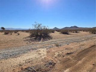 0 Dunsmuir, Apple Valley, CA 92307