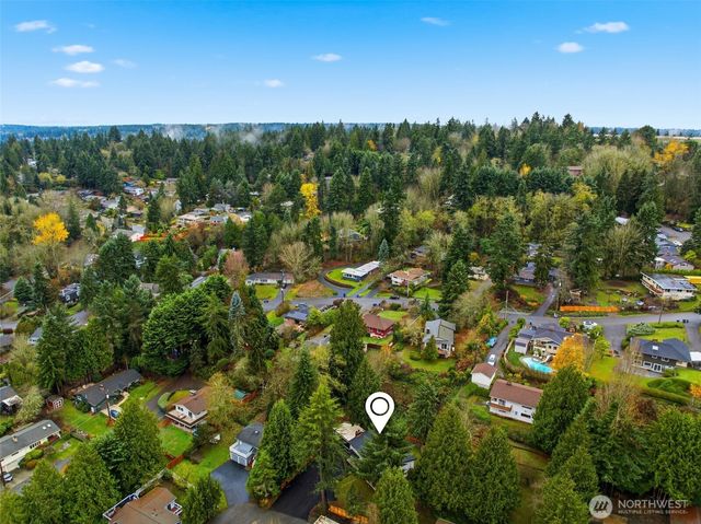 19531 55th Avenue NE, Lake Forest Park, WA 98155