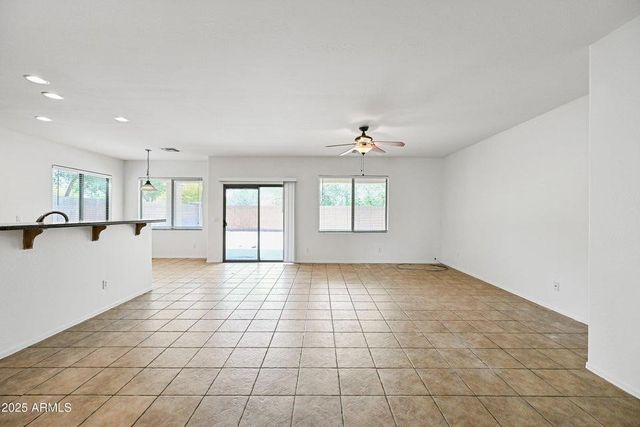 3852 S Eucalyptus Place, Chandler, AZ 85286