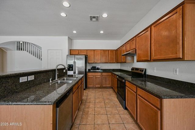 3852 S Eucalyptus Place, Chandler, AZ 85286
