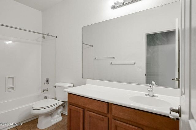 3852 S Eucalyptus Place, Chandler, AZ 85286