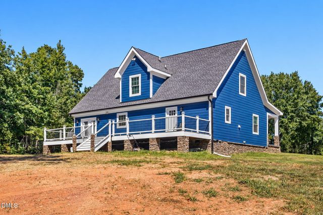 107 School Street, Stem, NC 27581
