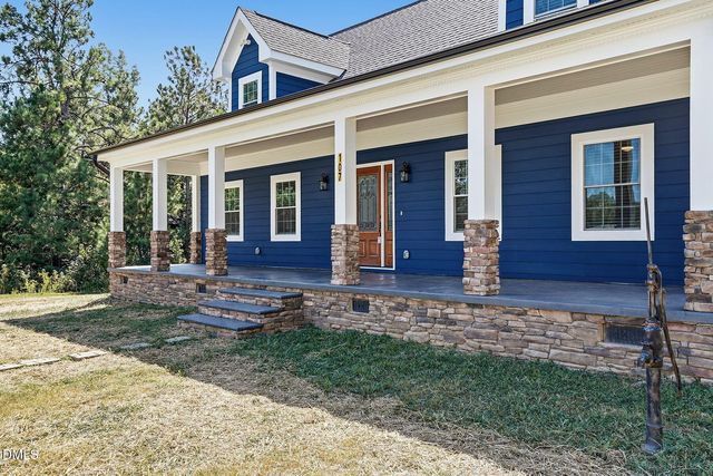 107 School Street, Stem, NC 27581