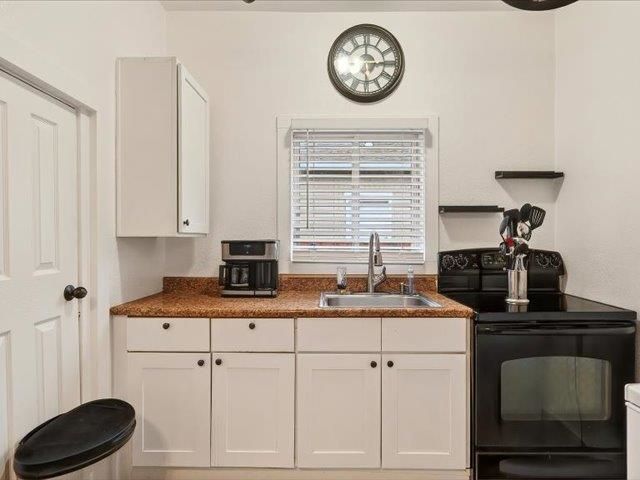 2224 W Boone Ave, Spokane, WA 99201