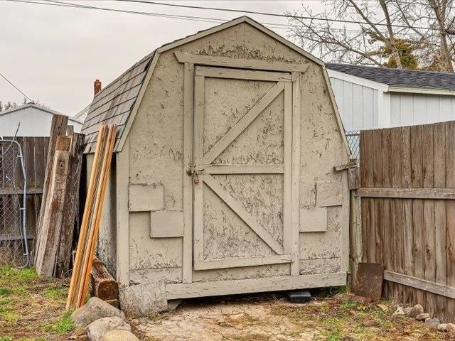 2224 W Boone Ave, Spokane, WA 99201