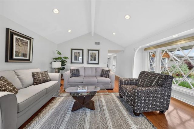 3342 Hillrose Drive, Rossmoor, CA 90720