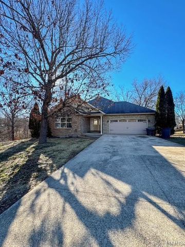 21056 Lacombe Road, Waynesville, MO 65583