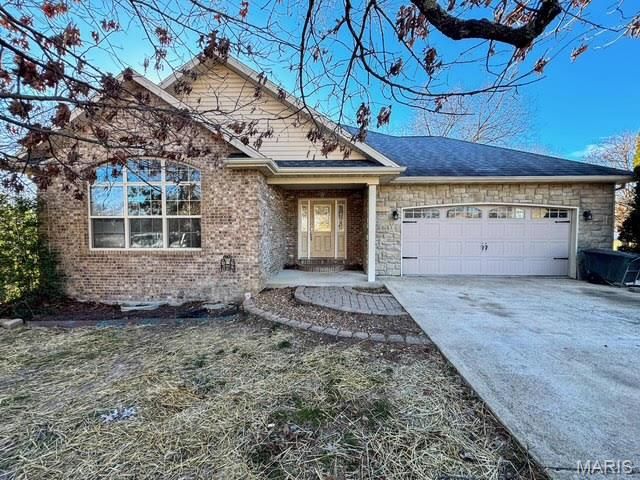 21056 Lacombe Road, Waynesville, MO 65583