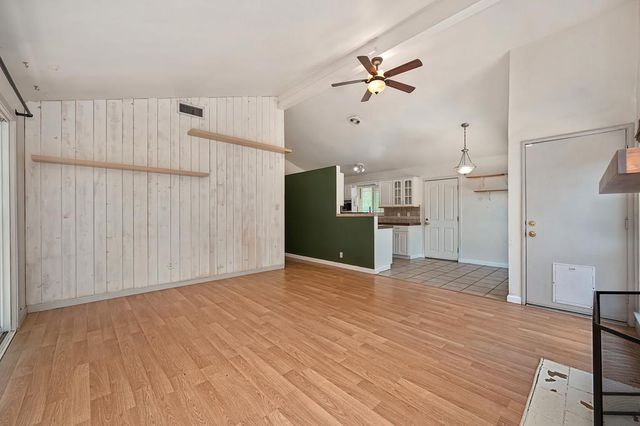 8205 Tanoak Way, Citrus Heights, CA 95621
