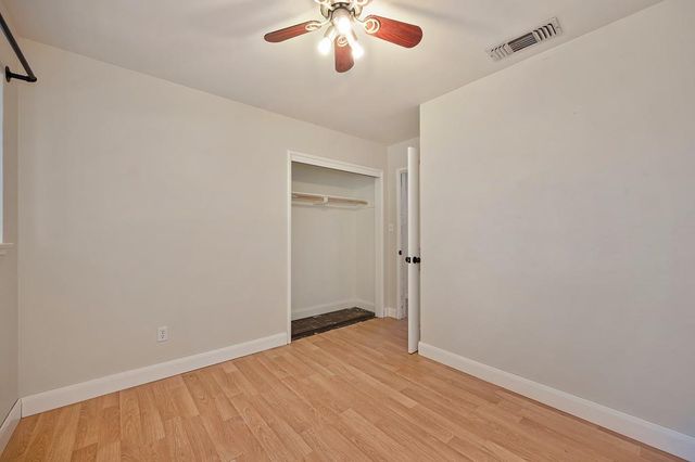 8205 Tanoak Way, Citrus Heights, CA 95621