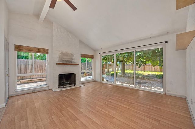 8205 Tanoak Way, Citrus Heights, CA 95621