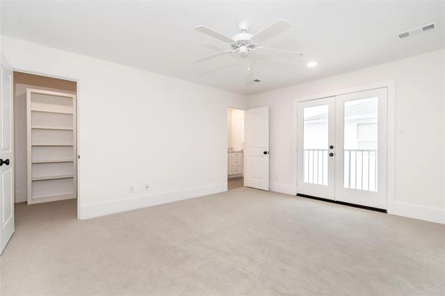 3821 N Braeswood Boulevard C, Houston, TX 77025