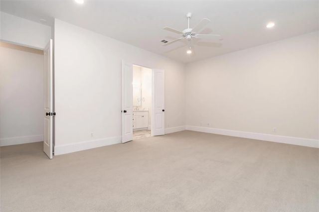 3821 N Braeswood Boulevard C, Houston, TX 77025