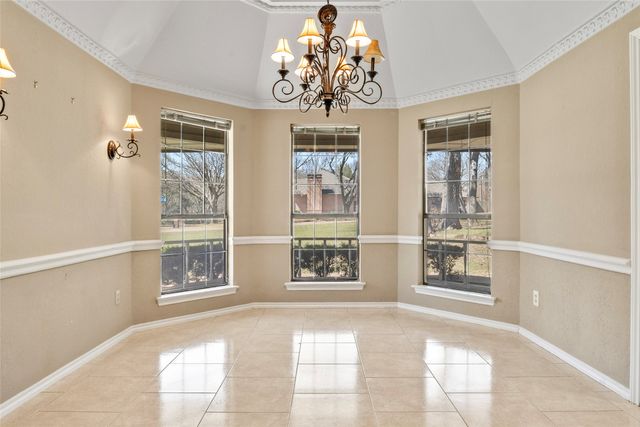 857 Clearwater Drive, Midlothian, TX 76065