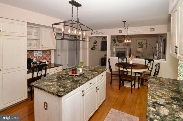 107 ENGLEWOOD BLVD, Hamilton, NJ 08610