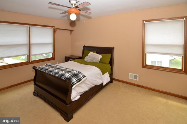 107 ENGLEWOOD BLVD, Hamilton, NJ 08610