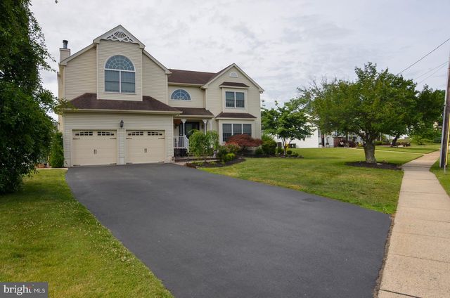 107 ENGLEWOOD BLVD, Hamilton, NJ 08610