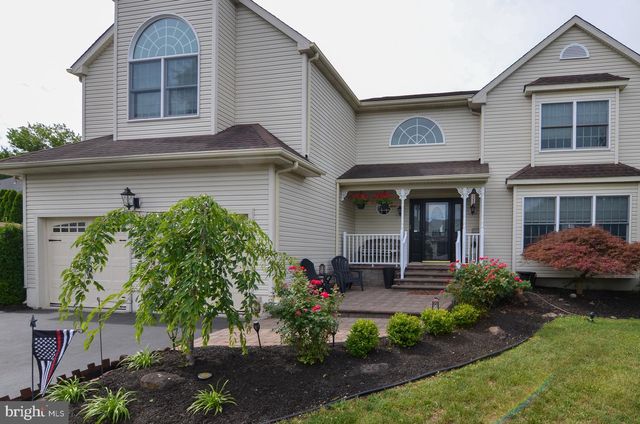 107 ENGLEWOOD BLVD, Hamilton, NJ 08610