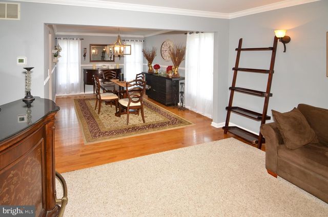 107 ENGLEWOOD BLVD, Hamilton, NJ 08610