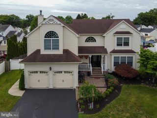 107 ENGLEWOOD BLVD, Hamilton, NJ 08610