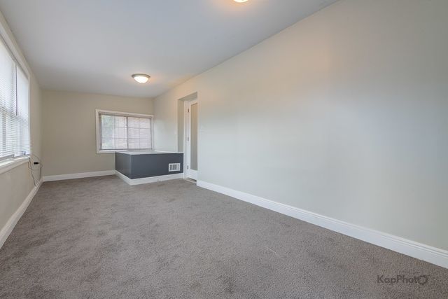 7727 S Stewart Avenue, Chicago, IL 60620