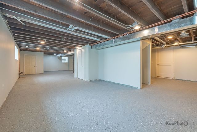 7727 S Stewart Avenue, Chicago, IL 60620