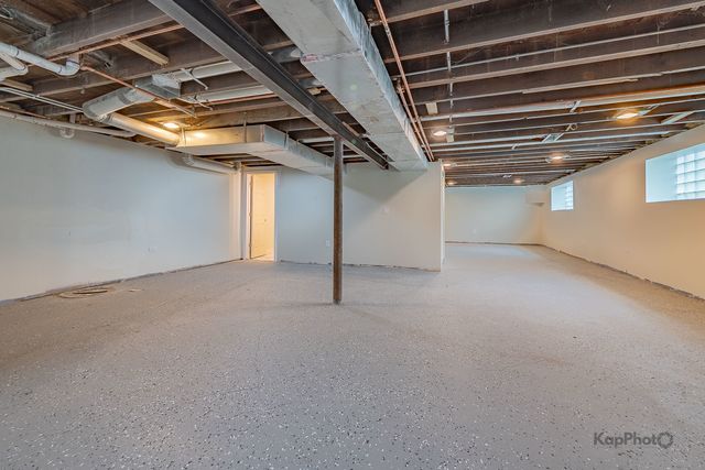 7727 S Stewart Avenue, Chicago, IL 60620