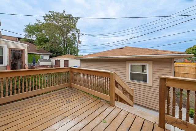 7727 S Stewart Avenue, Chicago, IL 60620