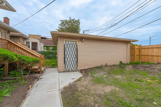 7727 S Stewart Avenue, Chicago, IL 60620