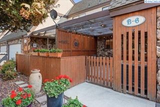 4214 W Klamath Ave, Kennewick, WA 99336