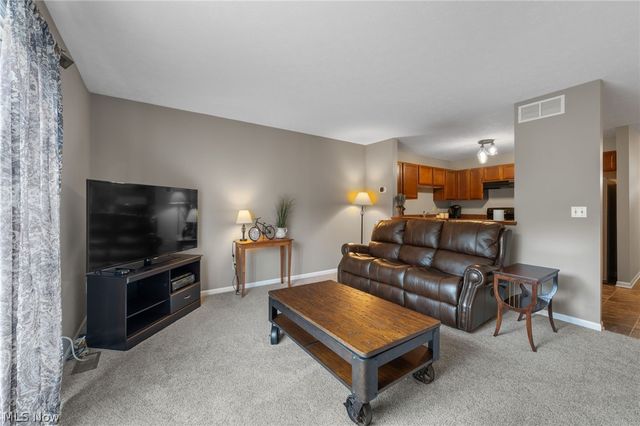 342 Angela Lane, Avon Lake, OH 44012