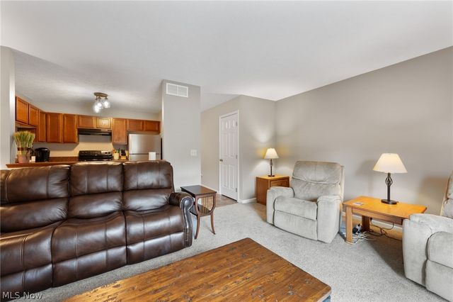 342 Angela Lane, Avon Lake, OH 44012