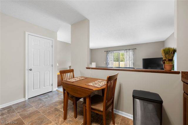 342 Angela Lane, Avon Lake, OH 44012