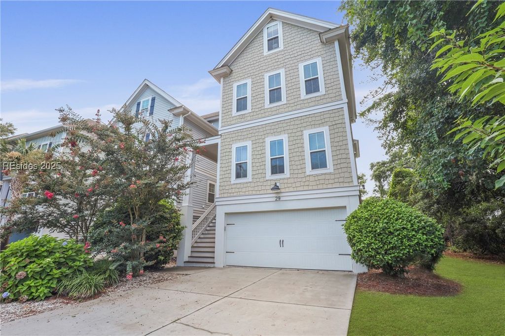 29 Sandcastle Ct, Hilton Head Island, SC 29928