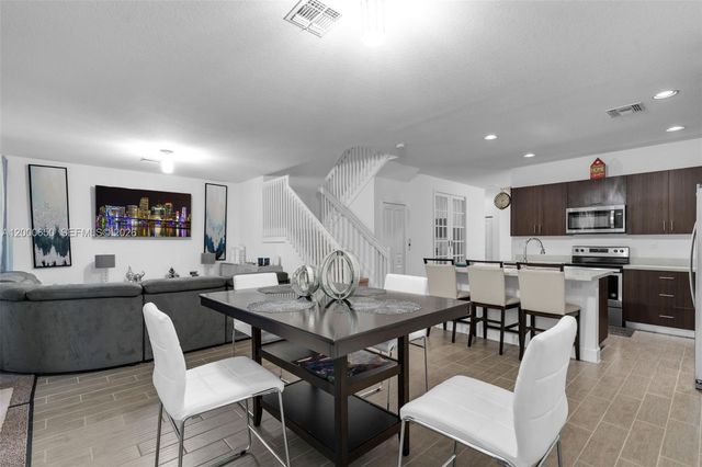 5113 NW 52nd Street, Tamarac, FL 33319