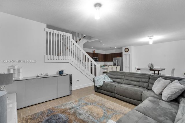 5113 NW 52nd Street, Tamarac, FL 33319