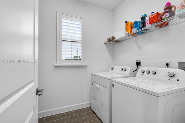 5113 NW 52nd Street, Tamarac, FL 33319