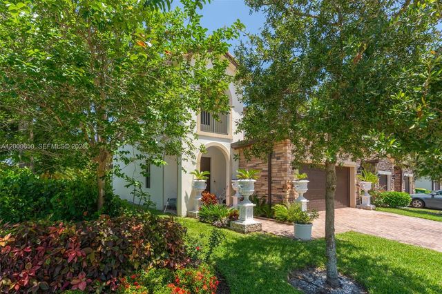 5113 NW 52nd Street, Tamarac, FL 33319
