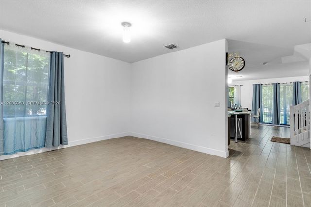 5113 NW 52nd Street, Tamarac, FL 33319