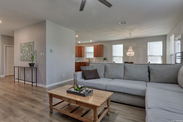 8419 Fortuna Valley, San Antonio, TX 78252