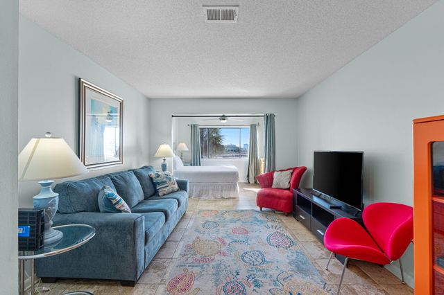 7453 Sunset Harbor Drive Apt 2-204, Navarre, FL 32566