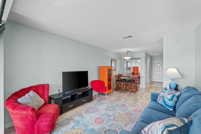 7453 Sunset Harbor Drive Apt 2-204, Navarre, FL 32566