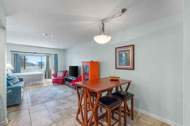 7453 Sunset Harbor Drive Apt 2-204, Navarre, FL 32566