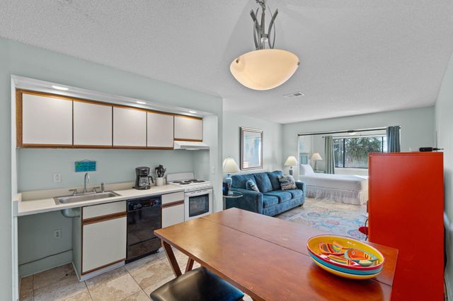 7453 Sunset Harbor Drive Apt 2-204, Navarre, FL 32566