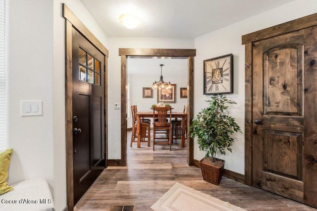3108 E Point Hayden DR, Hayden Lake, ID 83835