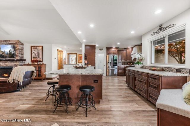 3108 E Point Hayden DR, Hayden Lake, ID 83835