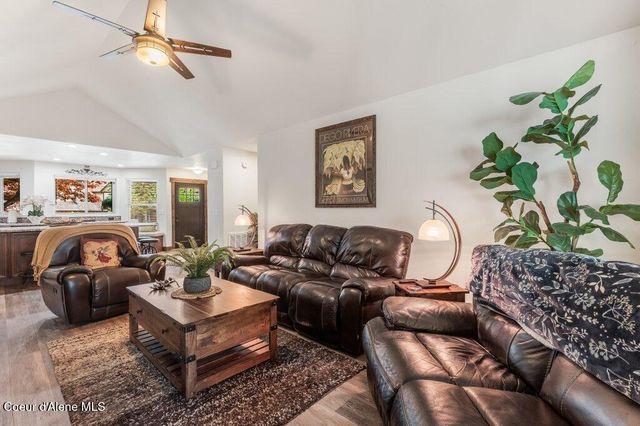 3108 E Point Hayden DR, Hayden Lake, ID 83835
