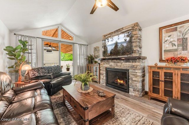 3108 E Point Hayden DR, Hayden Lake, ID 83835
