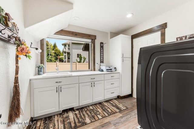 3108 E Point Hayden DR, Hayden Lake, ID 83835