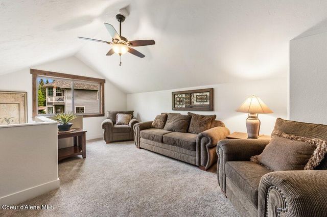 3108 E Point Hayden DR, Hayden Lake, ID 83835
